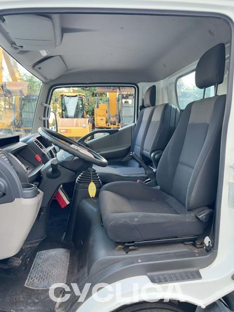 Van  NT400 VWASXTF24J7214183 - 9
