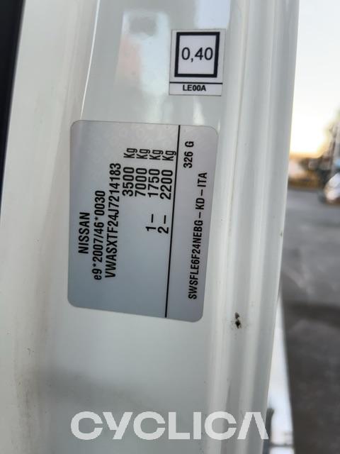 Van  NT400 VWASXTF24J7214183 - 7