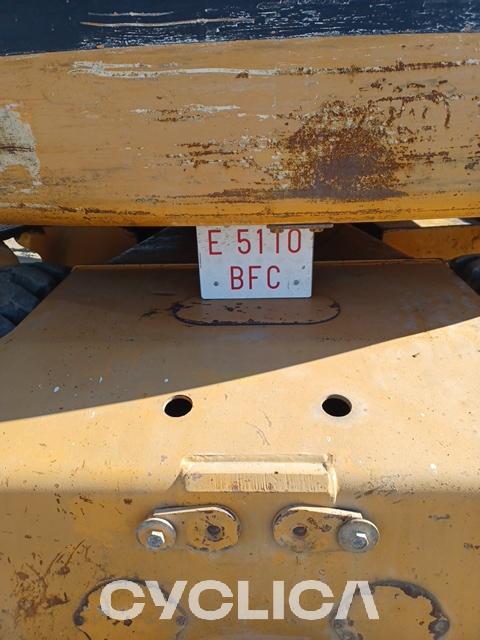 Escavadoras de rodas  WX165 N7LB01720 - 8