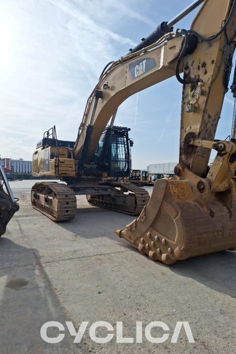 Crawler excavators  352FLME NDC80112 - 5