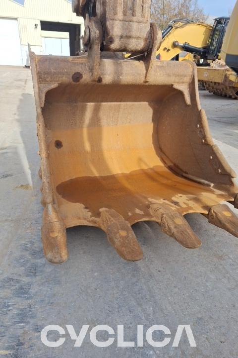 Crawler excavators  352FLME NDC80112 - 9