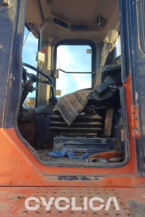 Wheel loaders  400-V 1237 - 8