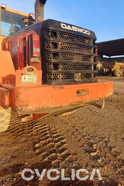 Wheel loaders  400-V 1237 - 7