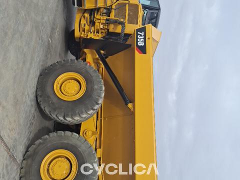 Dumpers and articulated trucks  735B T4P00453 - 4