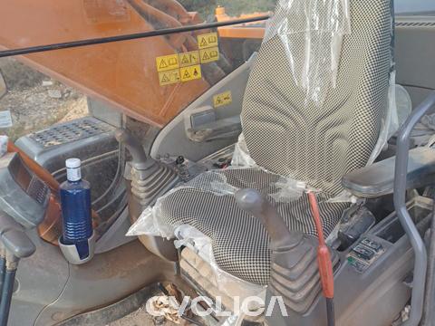 Ровокопачи-гасеничари  ZX210LC-3 L00600796 - 9