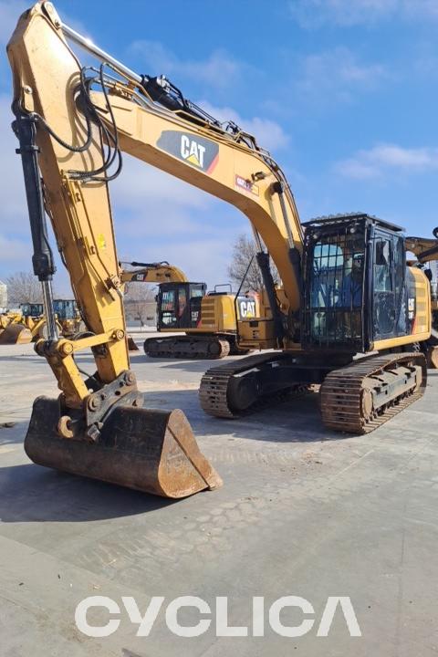 Crawler excavators  318F HCP10035 - 3