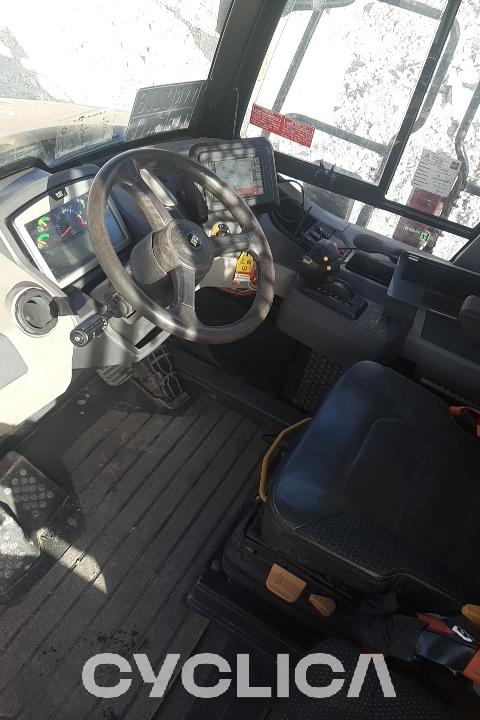 Dumpers and articulated trucks  730 3T302293 - 8