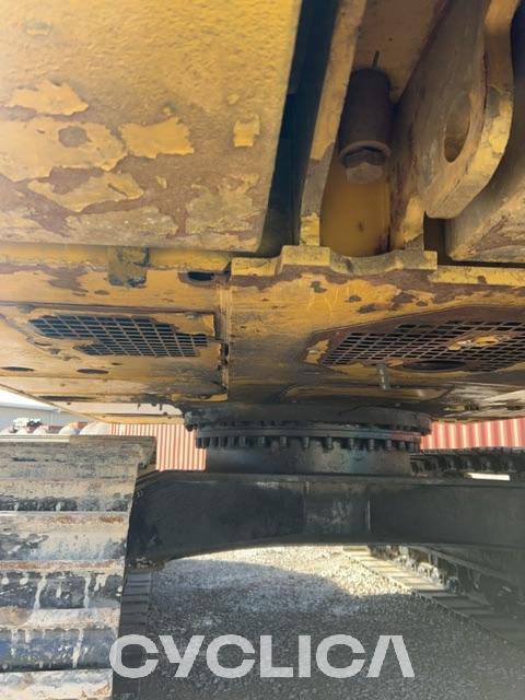Eskavatorë me Zinxhirë  320-07GC DKJ02090 - 32