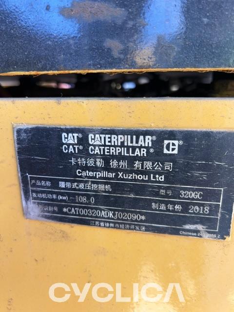 Eskavatorë me Zinxhirë  320-07GC DKJ02090 - 9