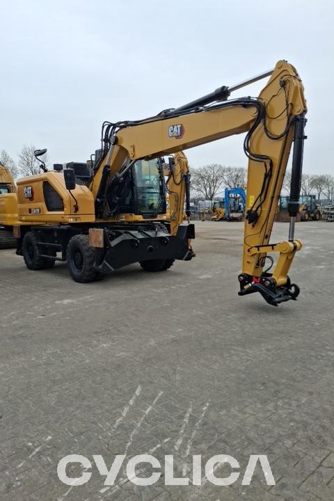 Bageri na točkovima  M318 KE700181 - 3