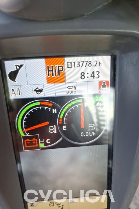 Bageri gusjeničari  ZX890LCH-6 60066 - 9