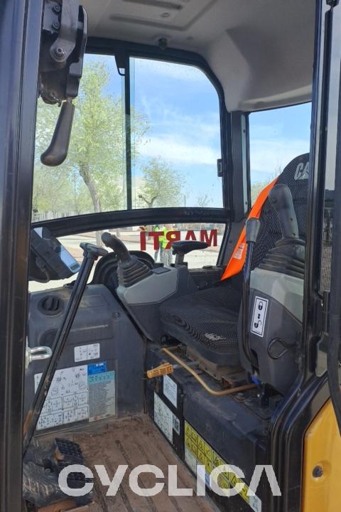 Bageri guseničari  302.7 CZ603005 - 9