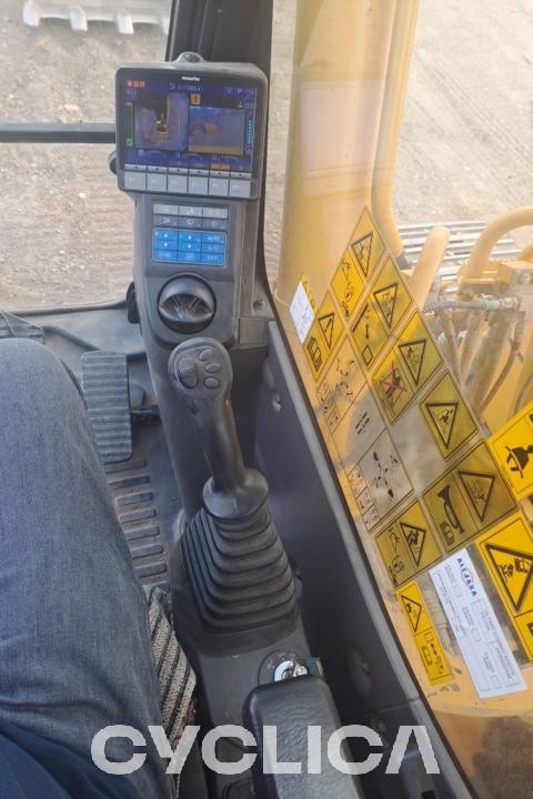 Pelles sur chenilles  pc240Nlc-11 JKK70373 - 9