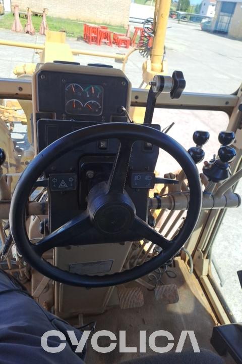 Autoniveluese  140H CCA00413 - 10