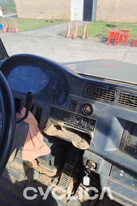 Dumpers and articulated trucks  HM400-2 A26002369 - 10