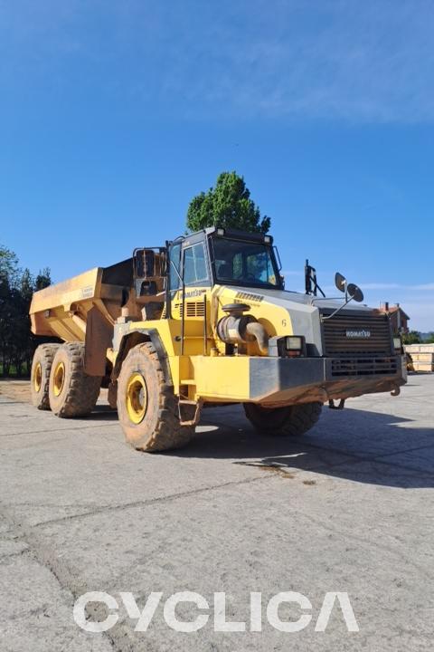 Dumpers and articulated trucks  HM400-2 A26002369 - 3