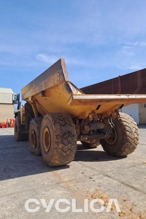 Dumpers and articulated trucks  HM400-2 A26002369 - 4