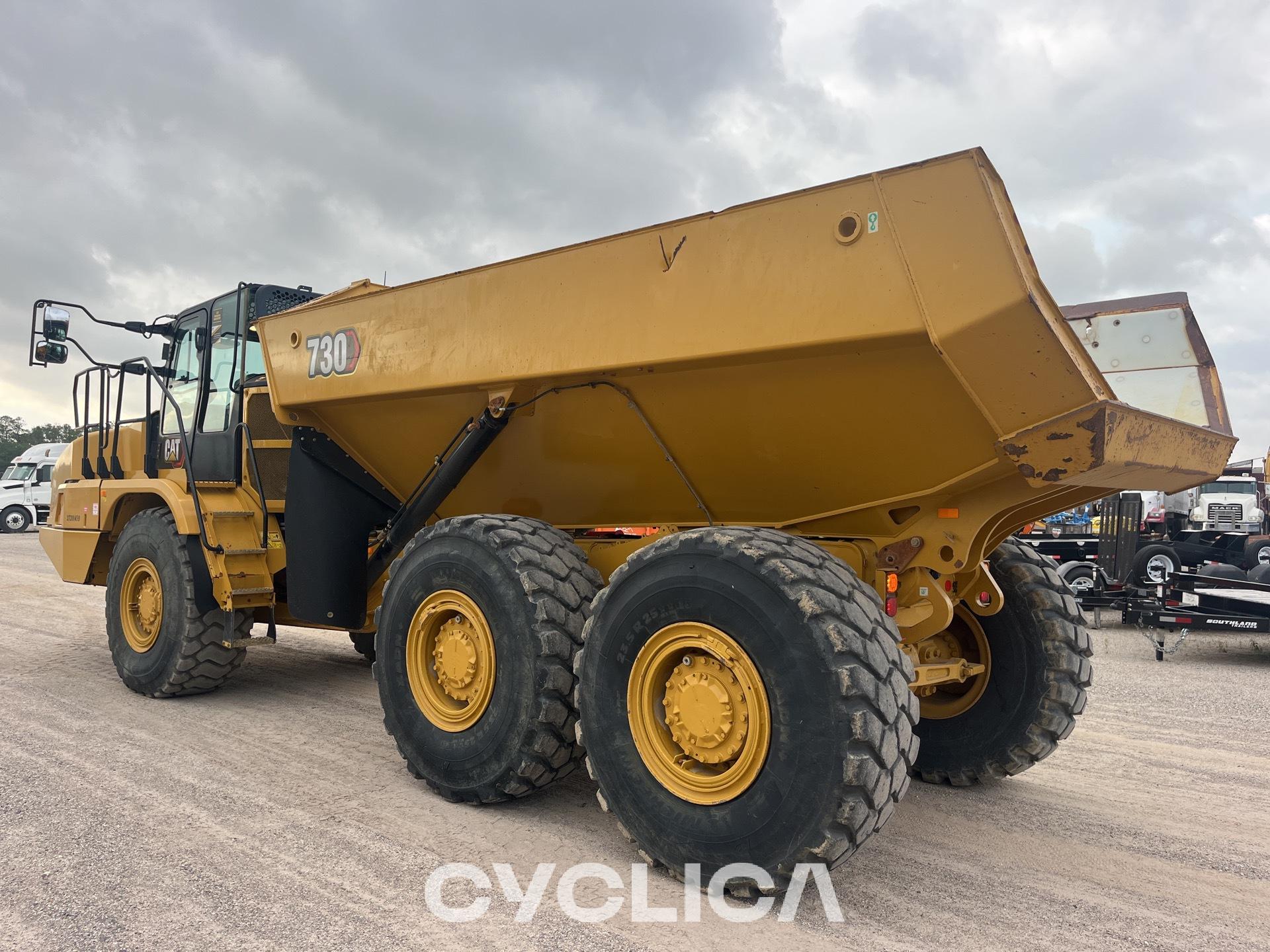 Dumpers and articulated trucks  730A 3T301459 - 5