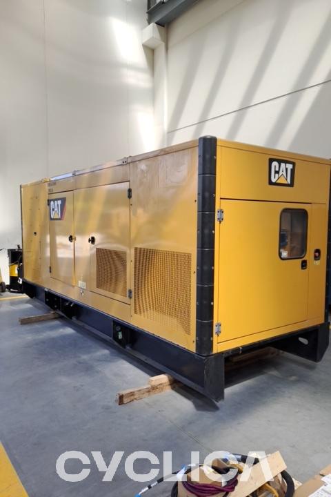 Generatorski setovi  DE715E0 LNB01932 - 4