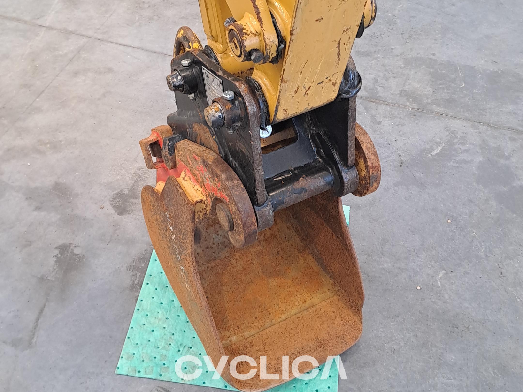 Pelles sur chenilles  301.7D JH704160 - 11