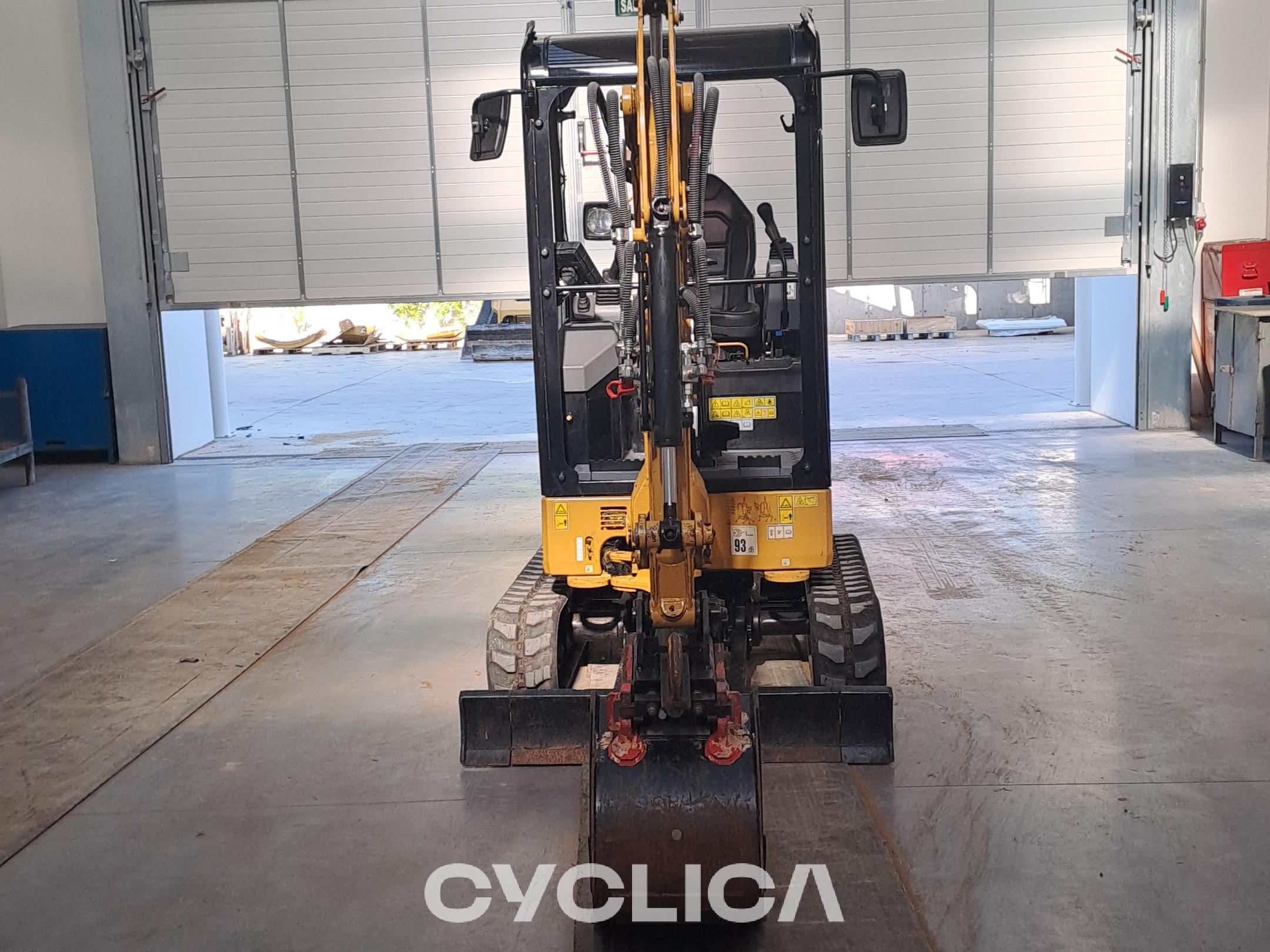 Pelles sur chenilles  301.7D JH704339 - 10
