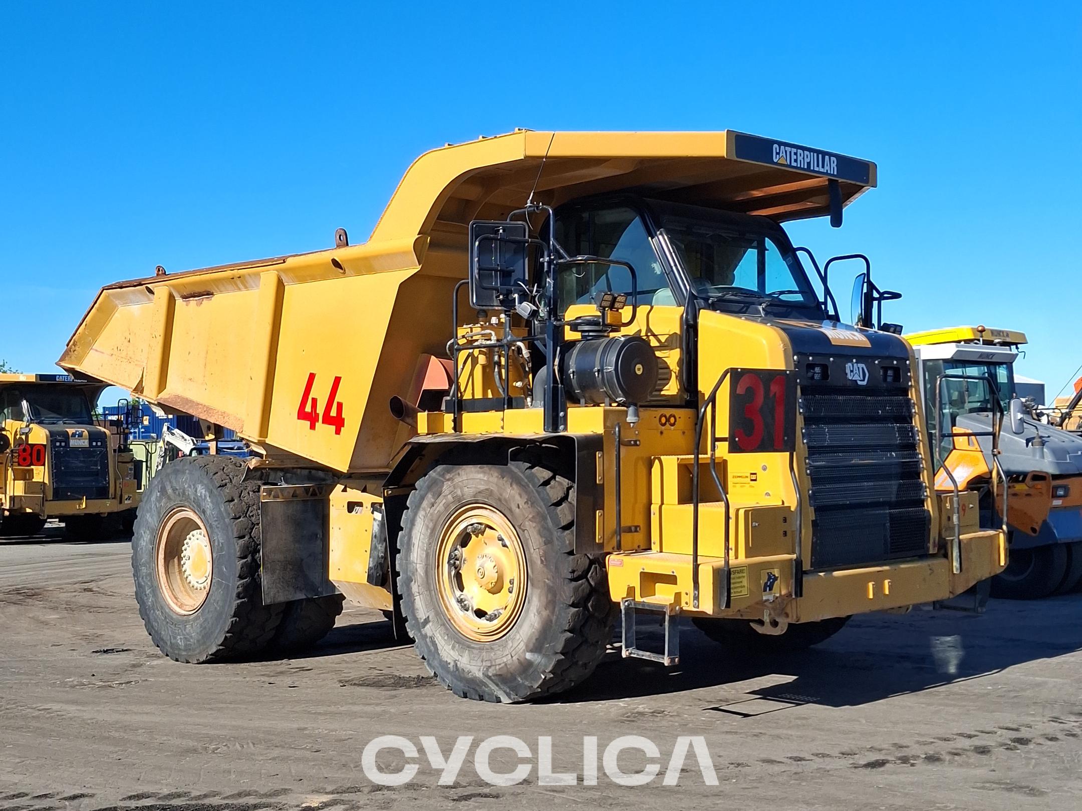 Dumper e autocarri rigidi  772G KE301136 - 3