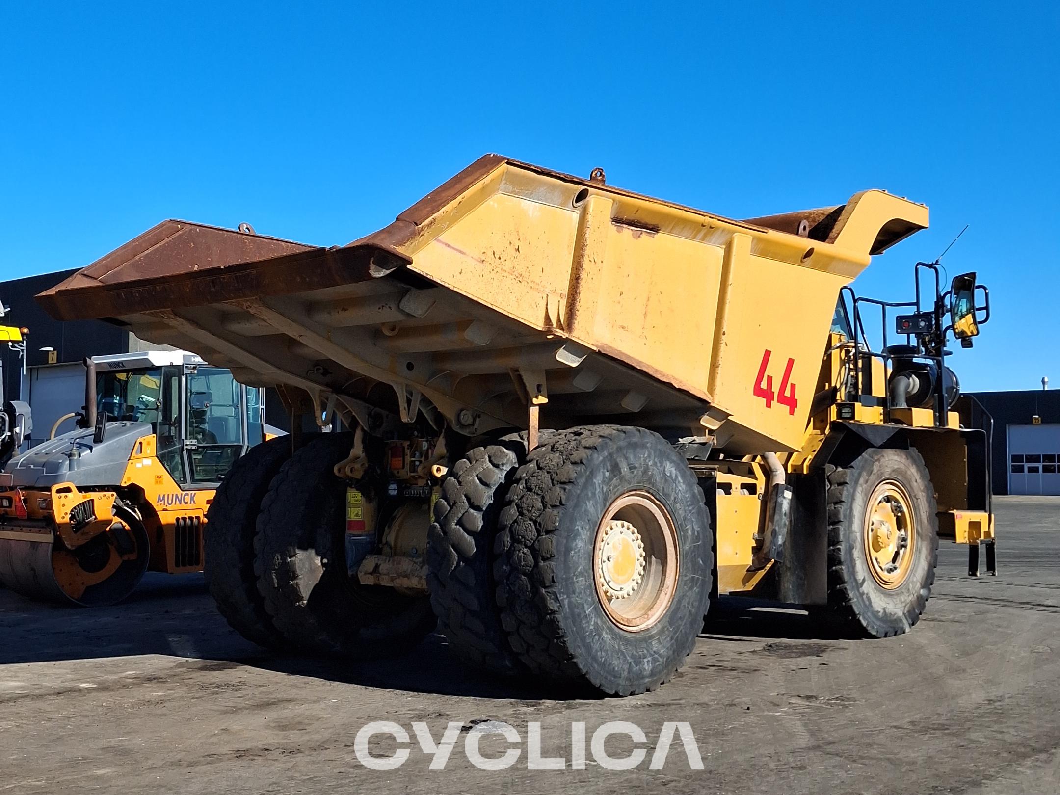 Dumper e autocarri rigidi  772G KE301136 - 5