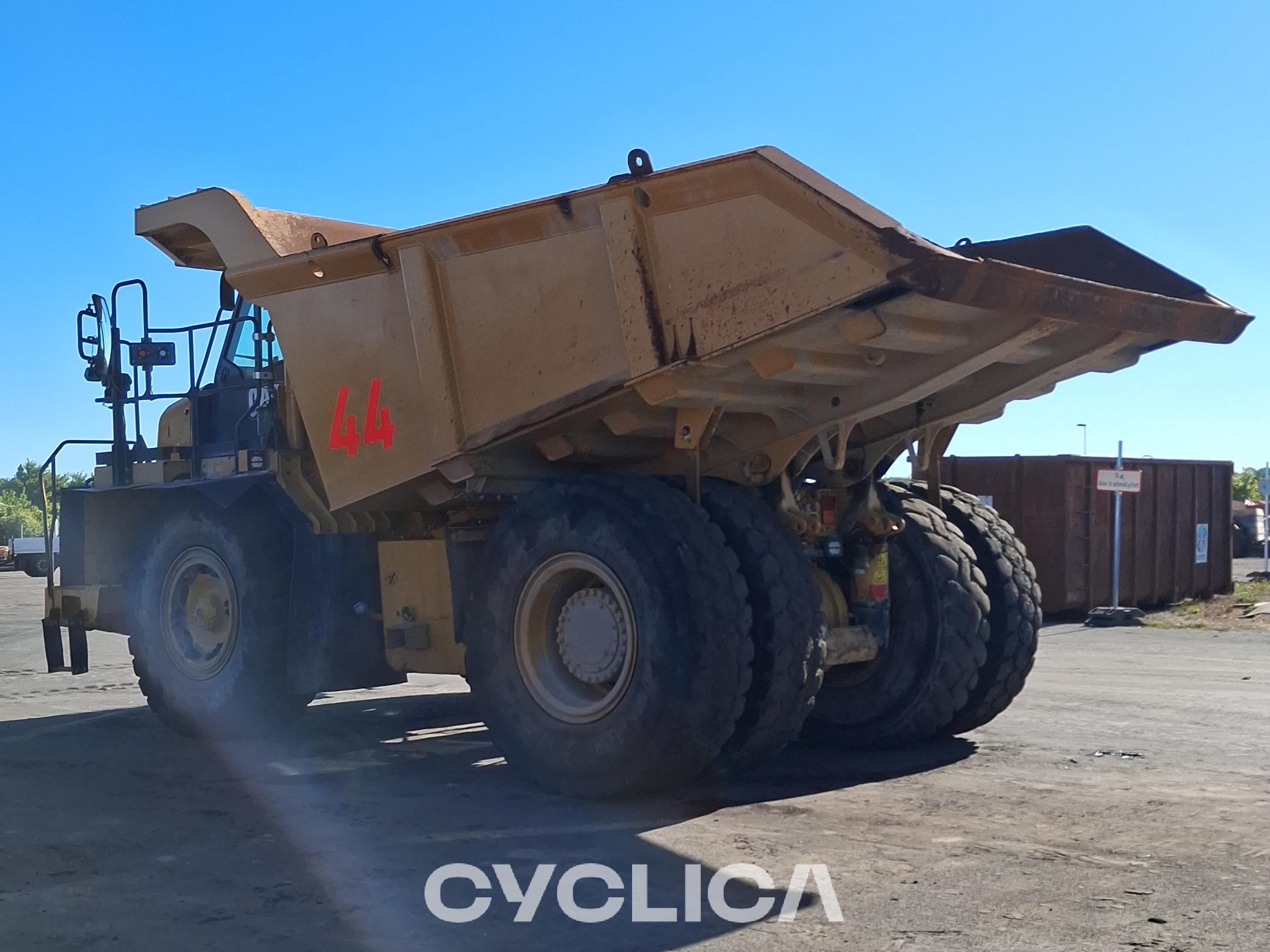 Dumper e autocarri rigidi  772G KE301136 - 4