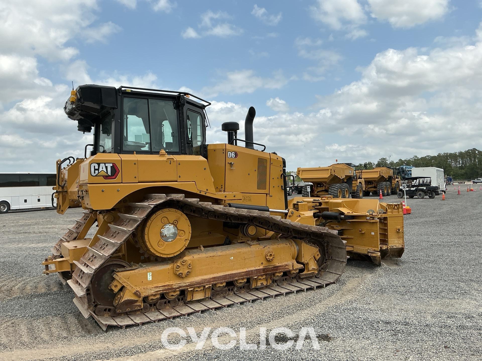 Bulldozers et tracteurs à chenilles  D6 LGP VPAT AG901035 - 4