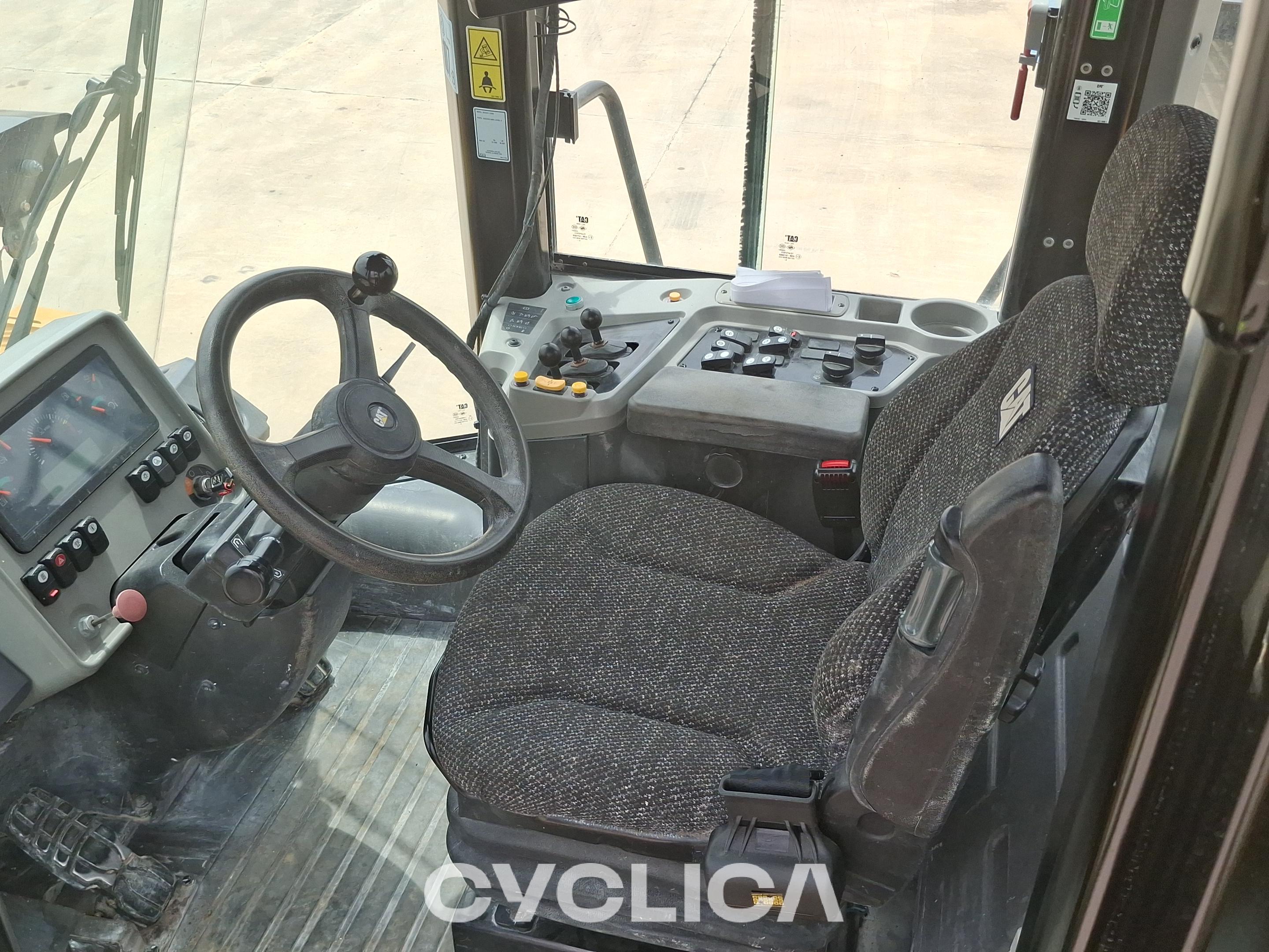 Utovarivači  950GC M5T03777 - 8