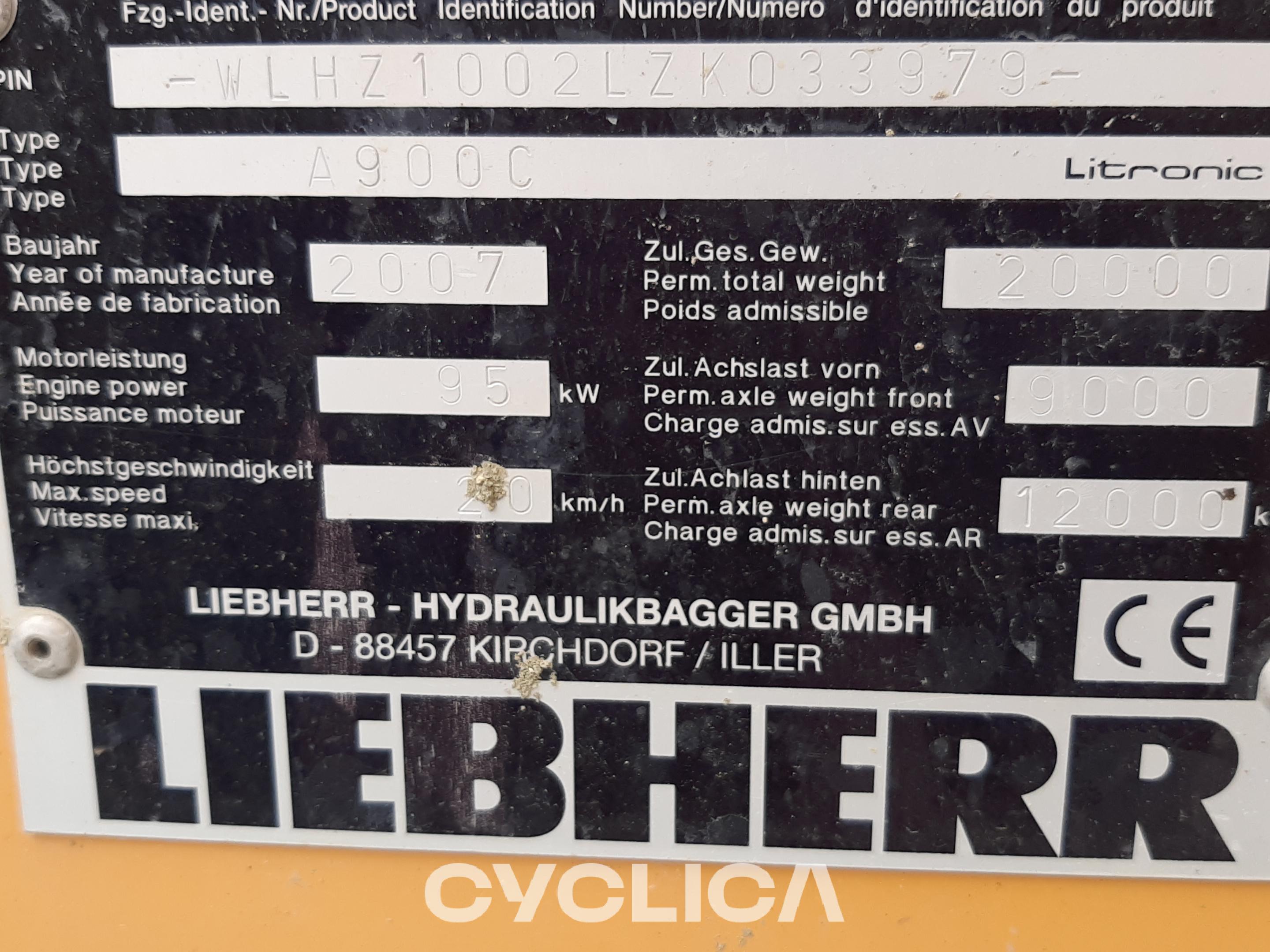 Ekskavatorë me rrota  A900C ZK033979 - 6