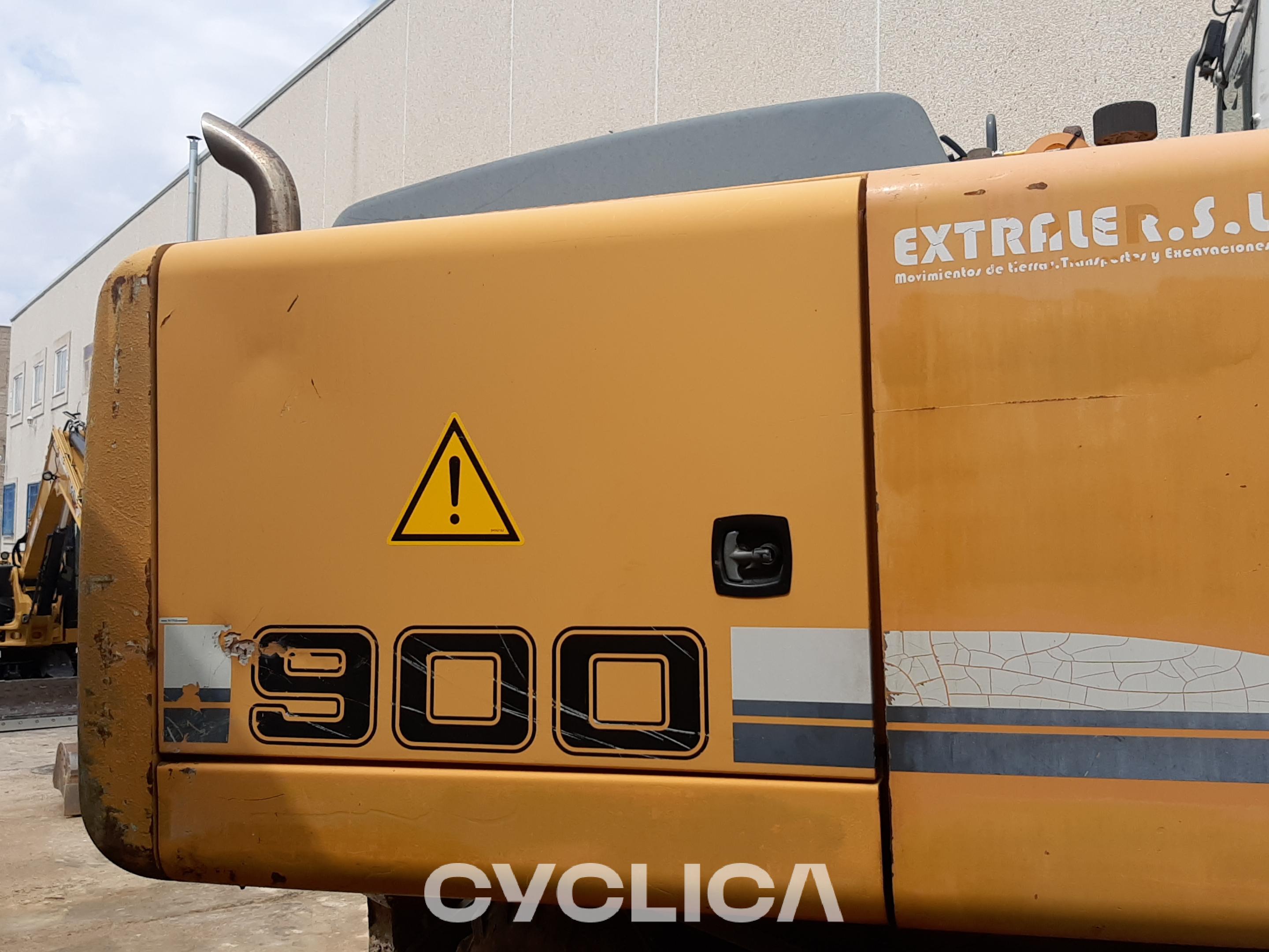 Ekskavatorë me rrota  A900C ZK033979 - 5