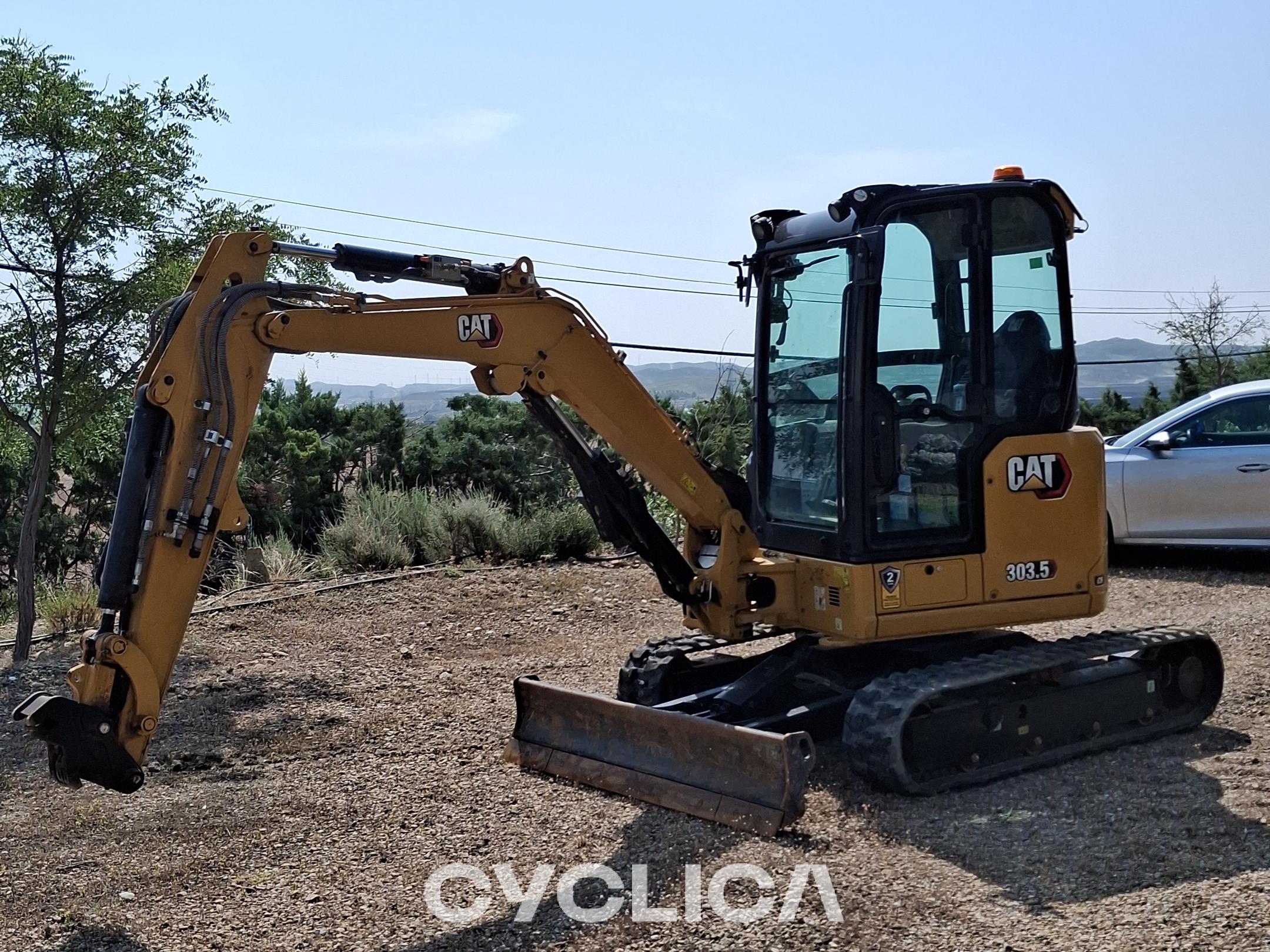 Eskavatorë me Zinxhirë  303.5 CE901895 - 2