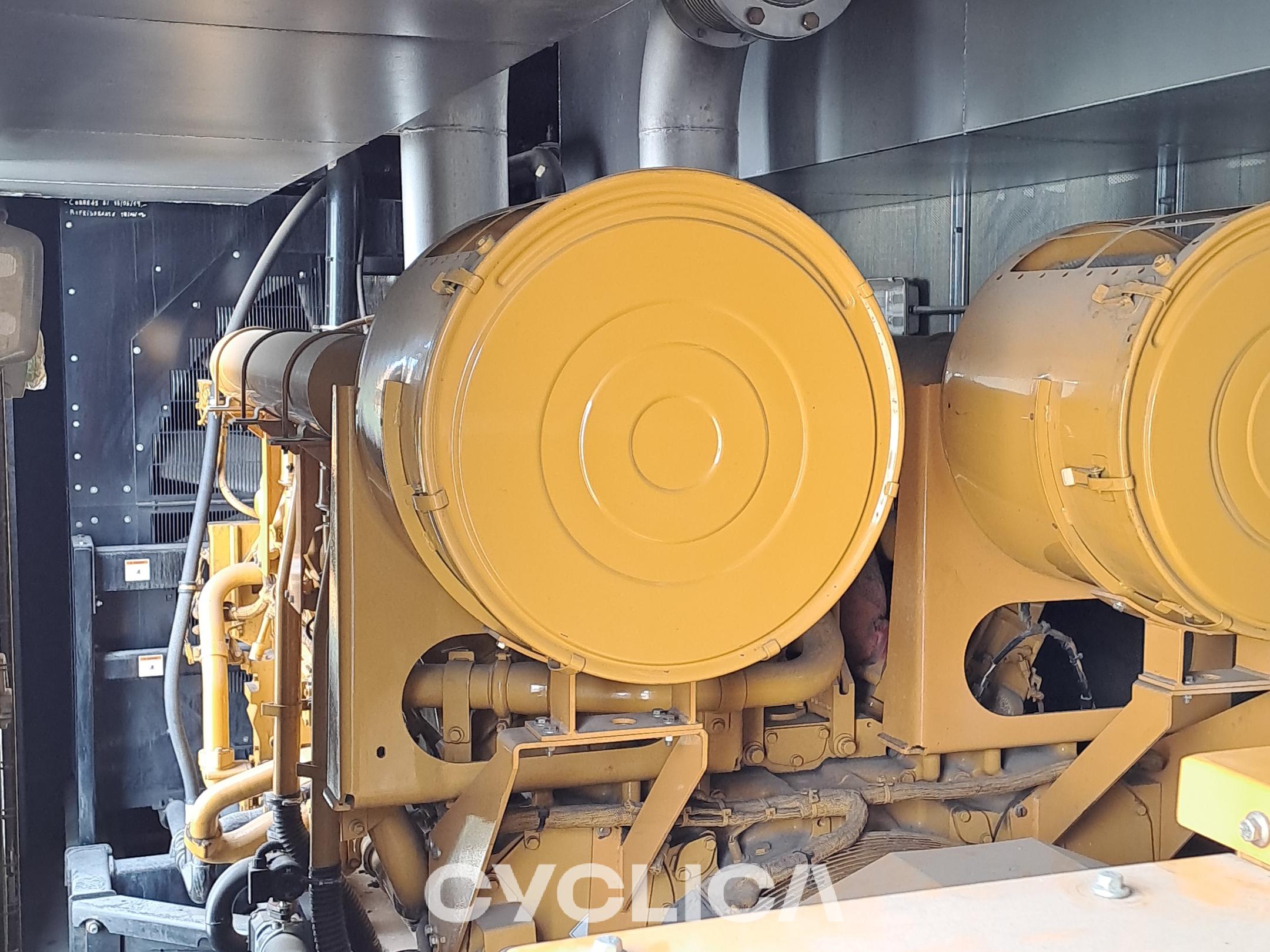 Electric power generators  3516 8NW01004 - 5