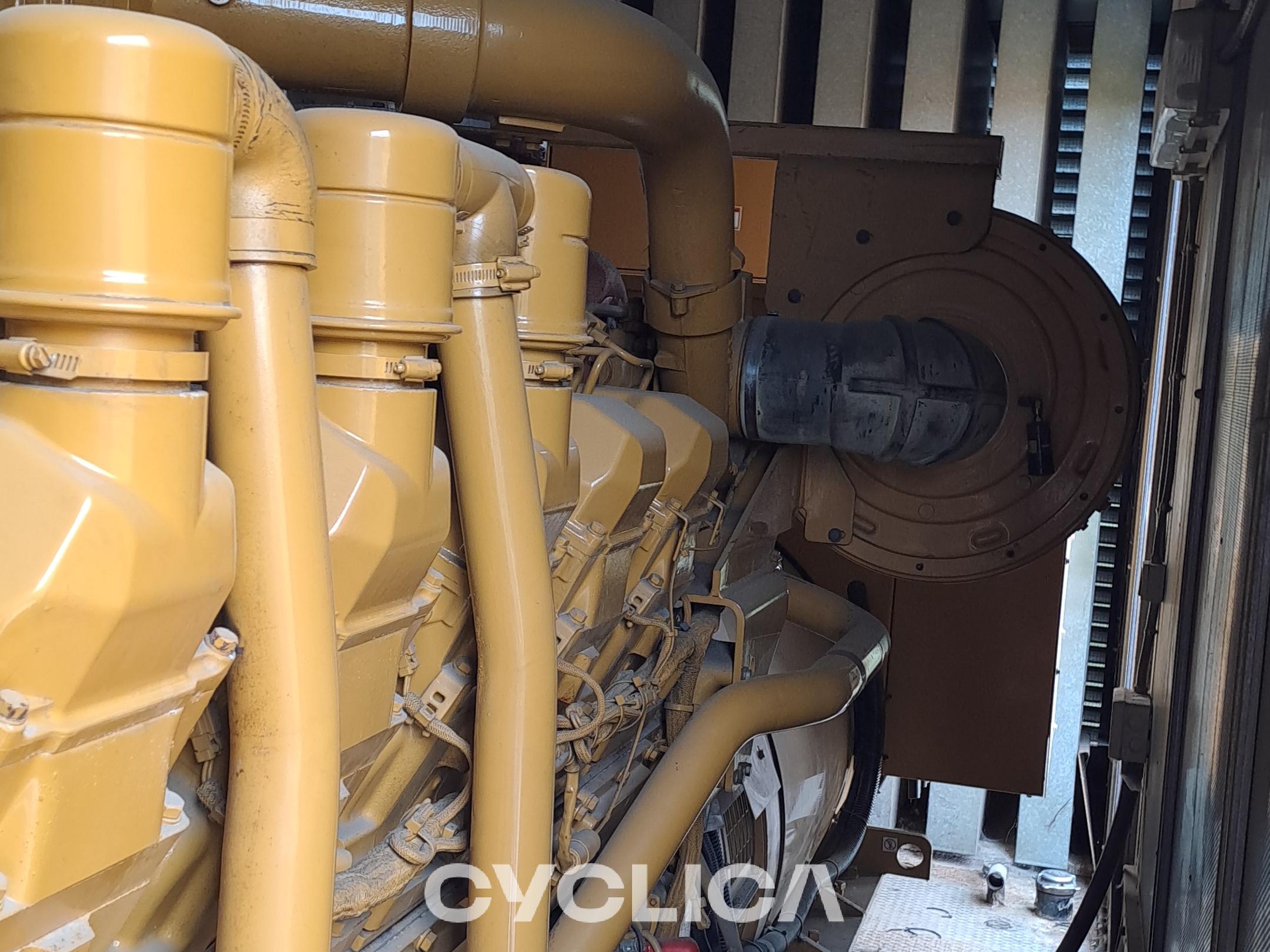 Electric power generators  3512 FDE00157 - 12