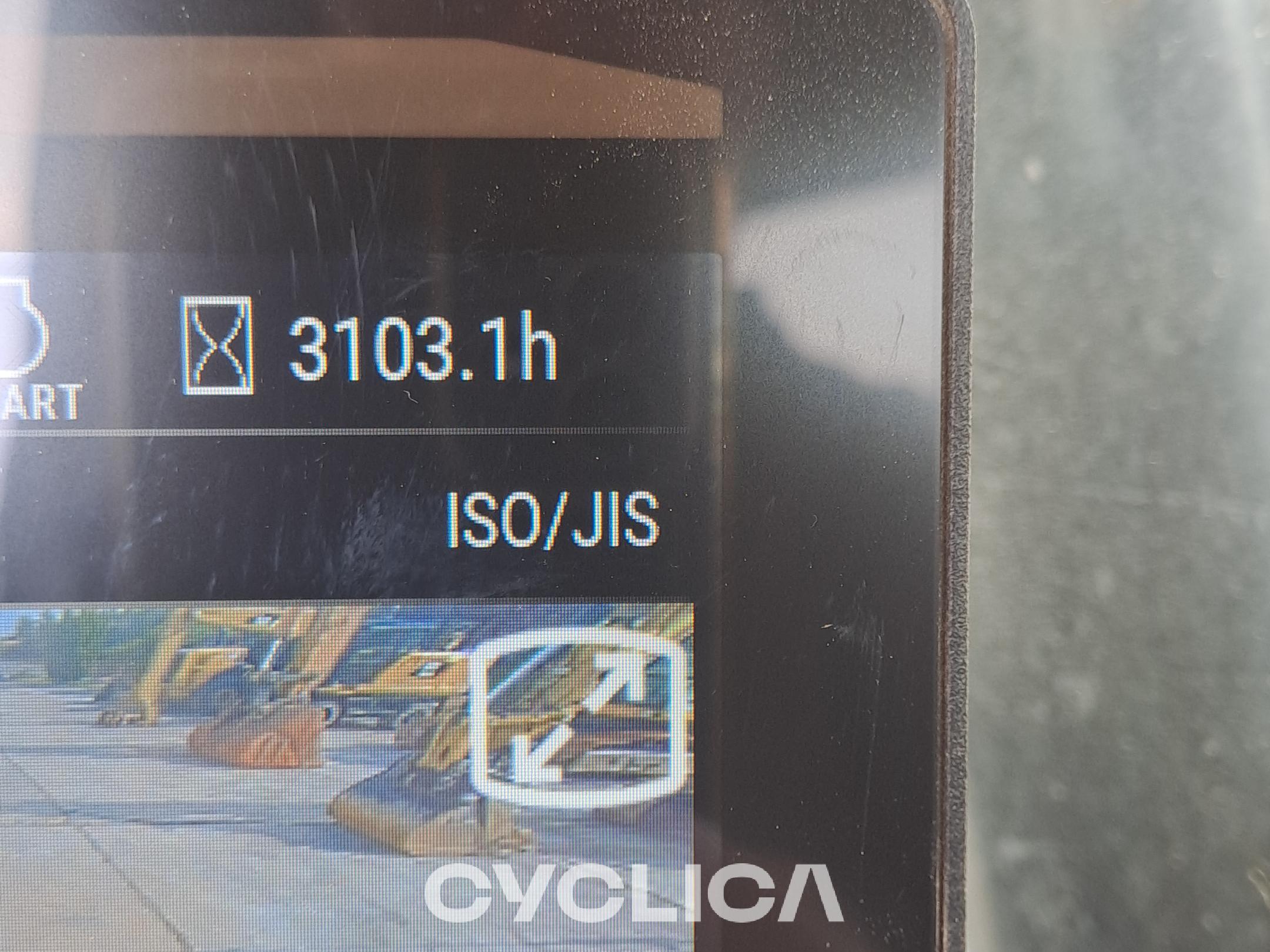 Bageri gusjeničari  320LN GC YTF10107 - 10