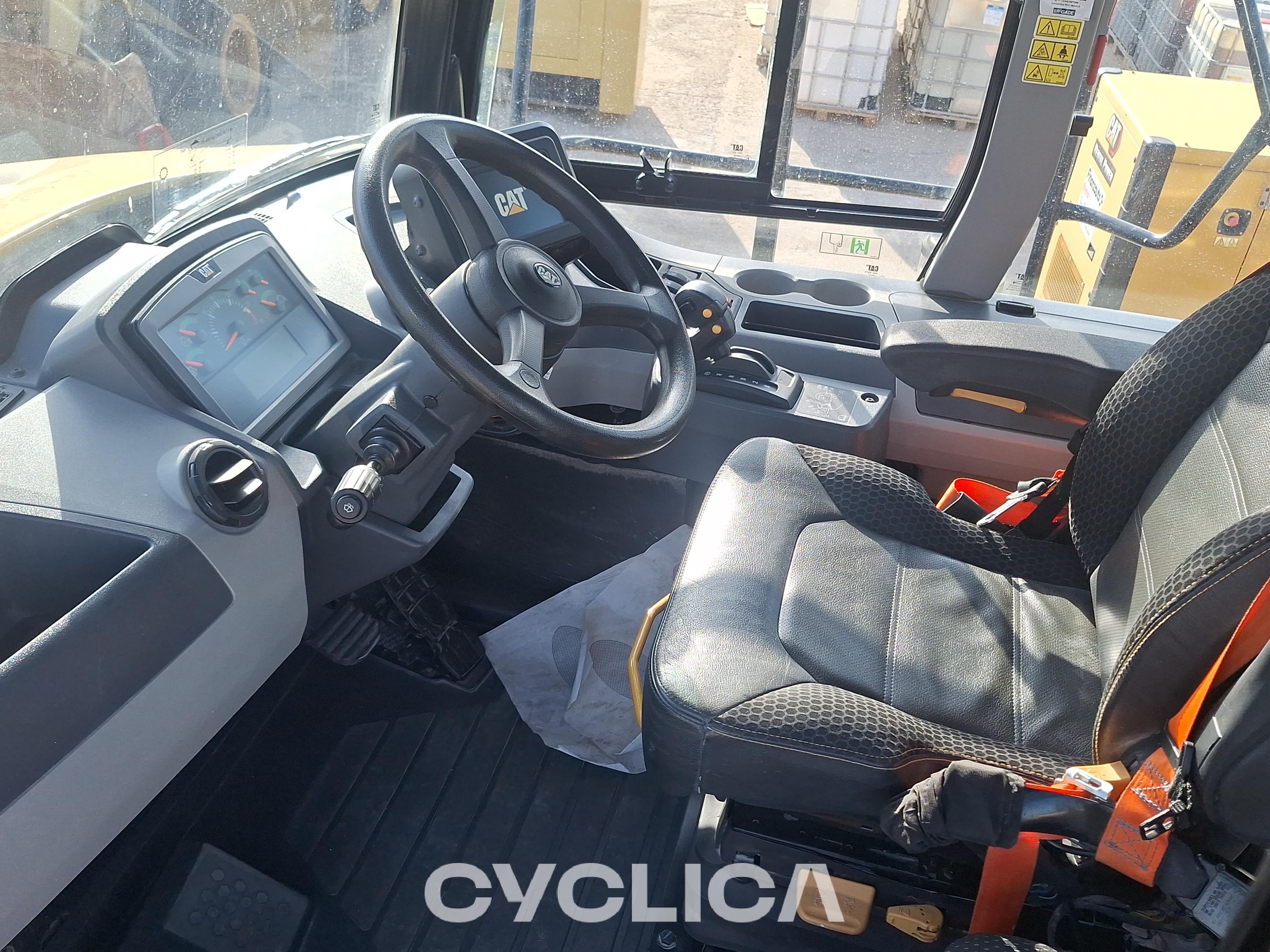 Kiperi i zglobni kamioni 745 3T606442 - 9