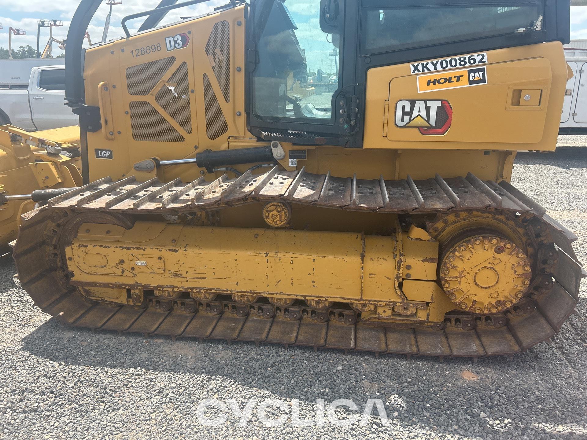 Bulldozers y tractores de cadenas  D3LGP XKY00862 - 5