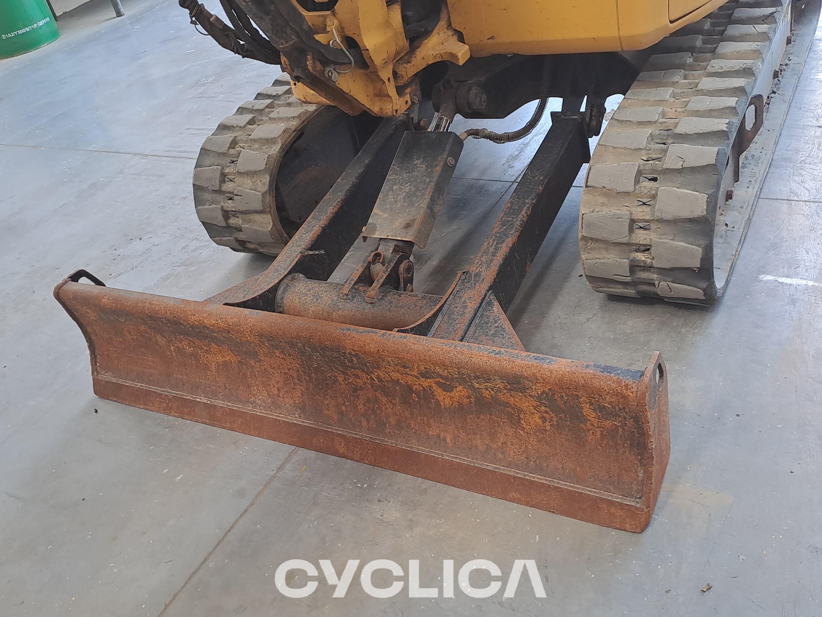 Escavadora de rastos  303E CR SGE01434 - 11