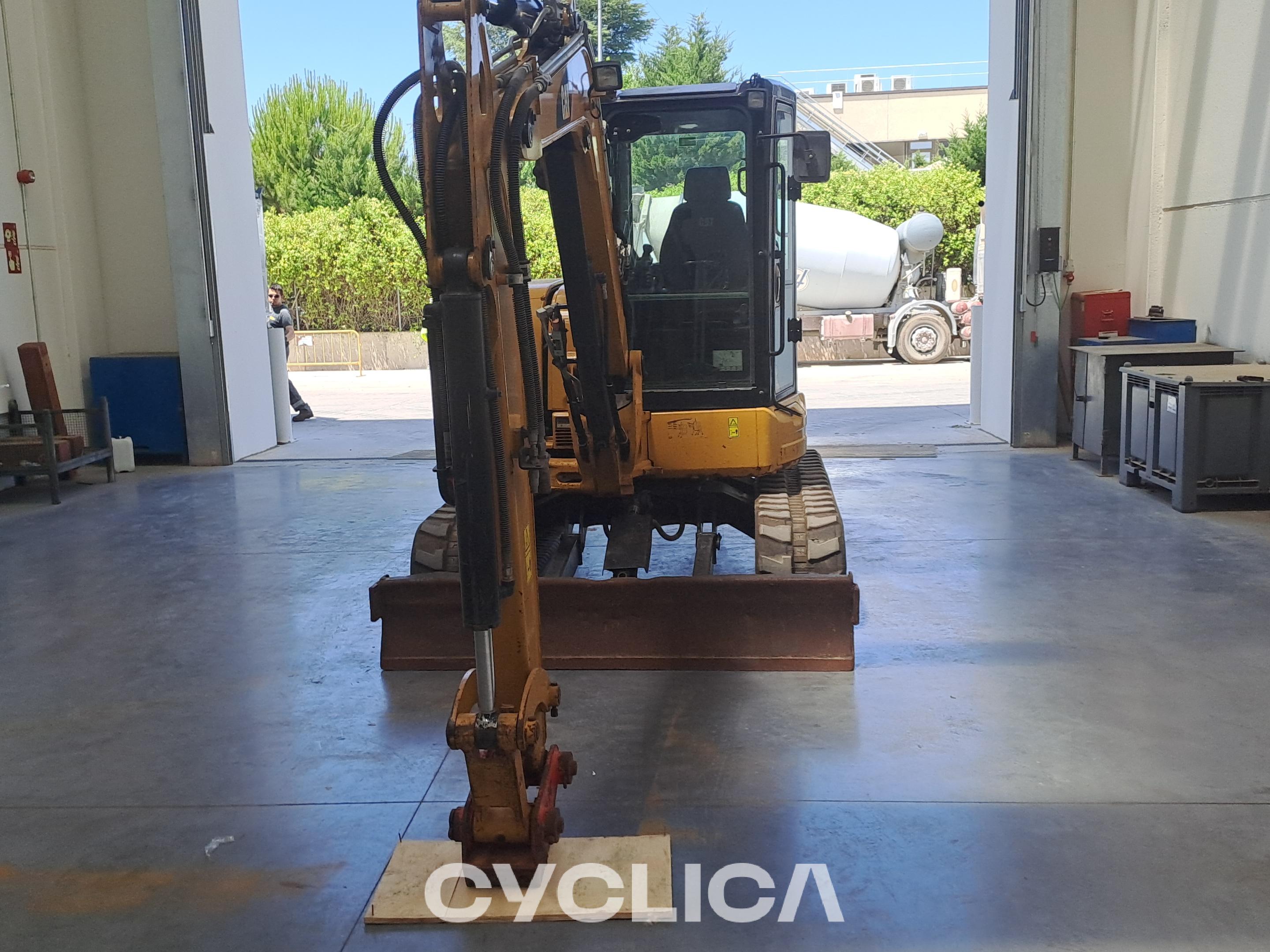 Bagri goseničarji  305E H5M02057 - 11