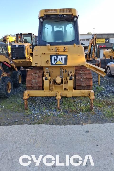 Bulldozers and crawler tractors  D6K2XL DFR03000 - 6