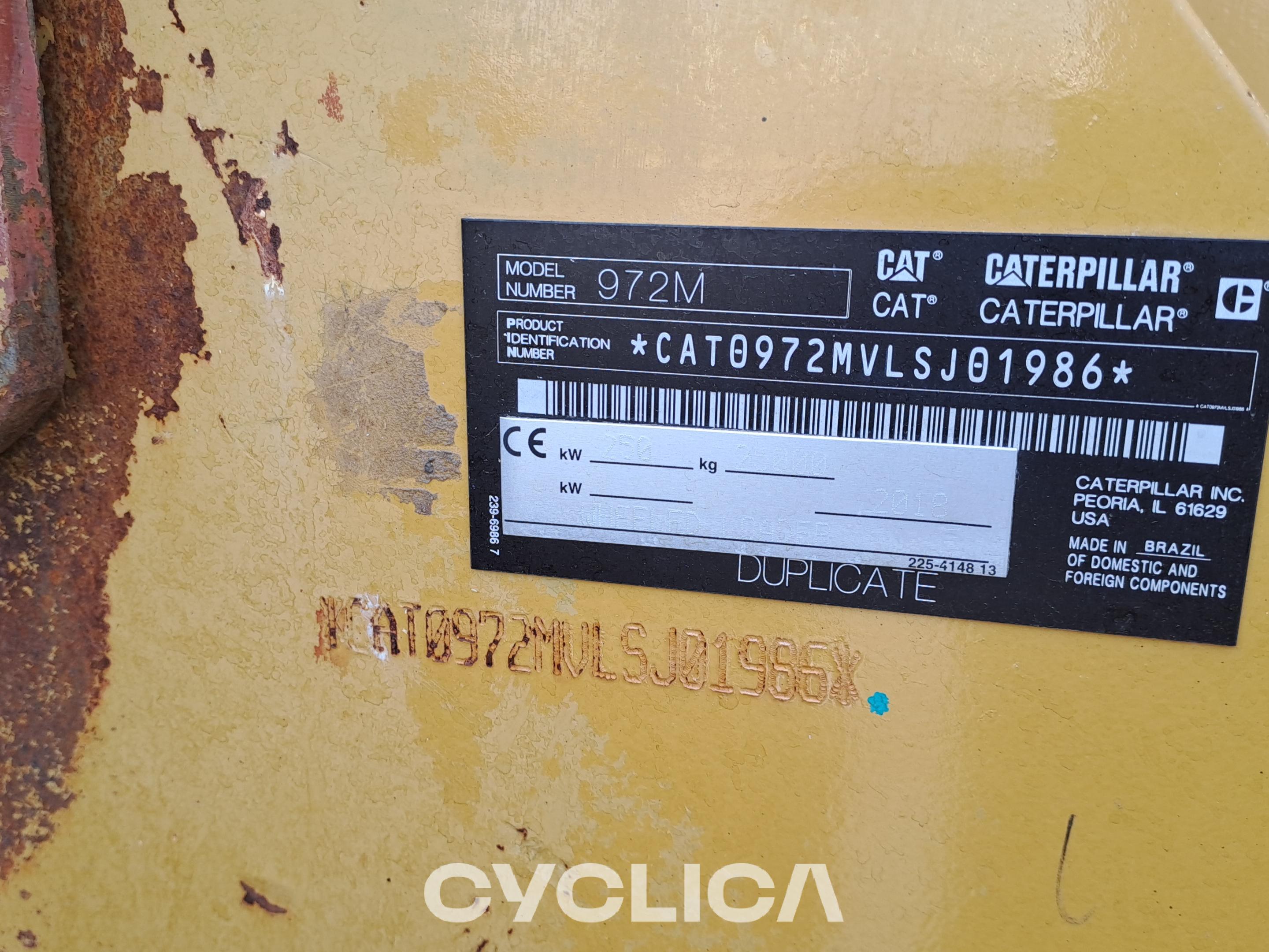 Wheel loaders  972M LSJ01986 - 7
