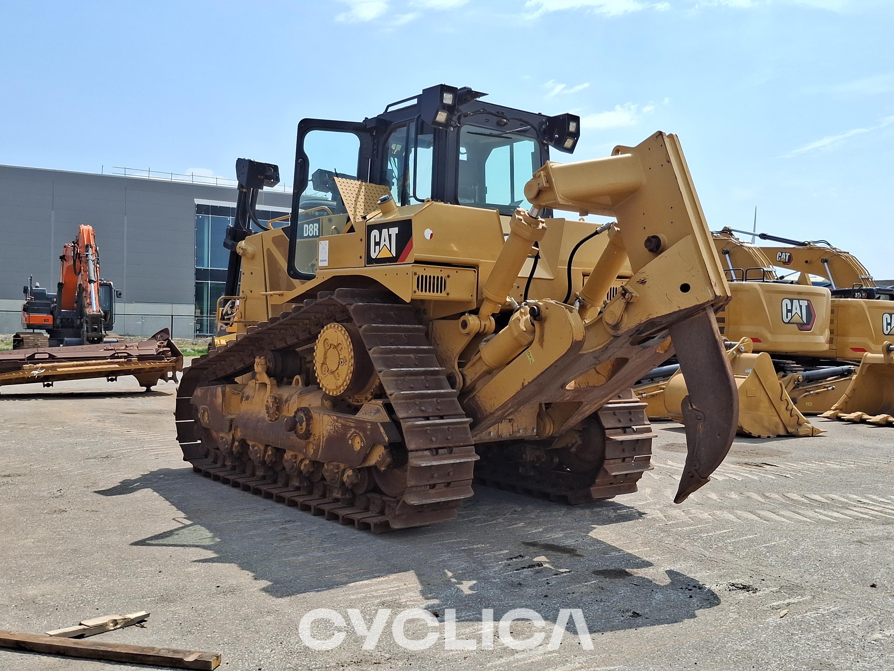 Bulldozers and crawler tractors  D8R DWJ00411 - 4