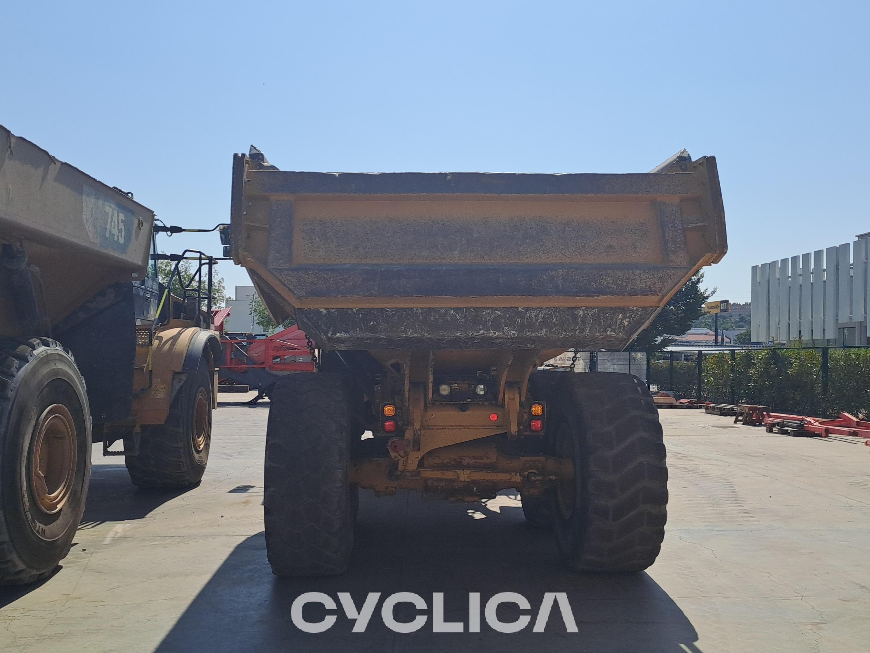 Dumper e autoarticolati  730 3T300560 - 12