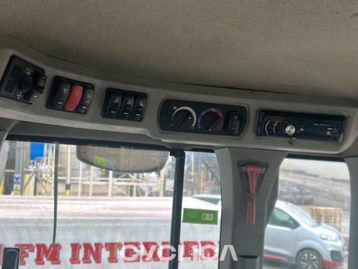 Натоварувачи на тркала  926M LTE07027 - 12