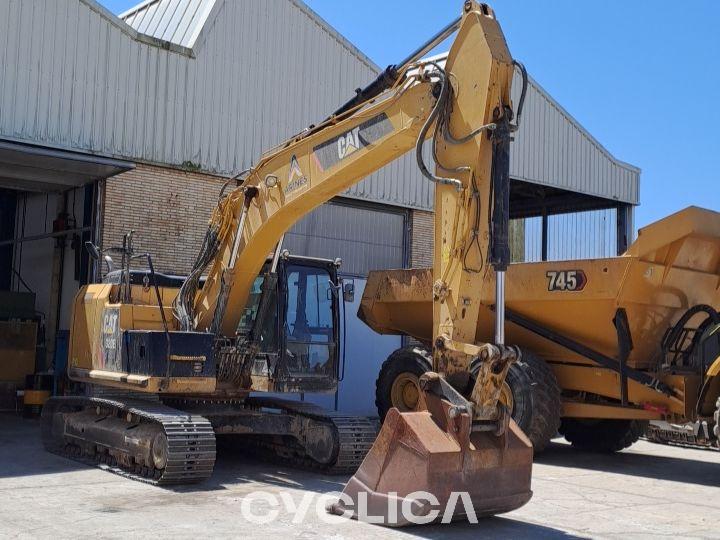 Bageri gusjeničari  320B PNL00544 - 3