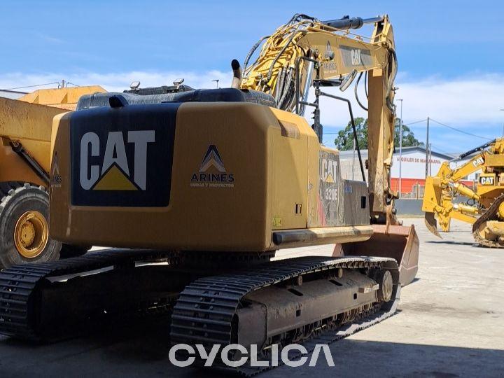 Bageri gusjeničari  320B PNL00544 - 5
