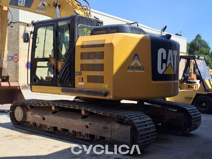 Bageri gusjeničari  320B PNL00544 - 4