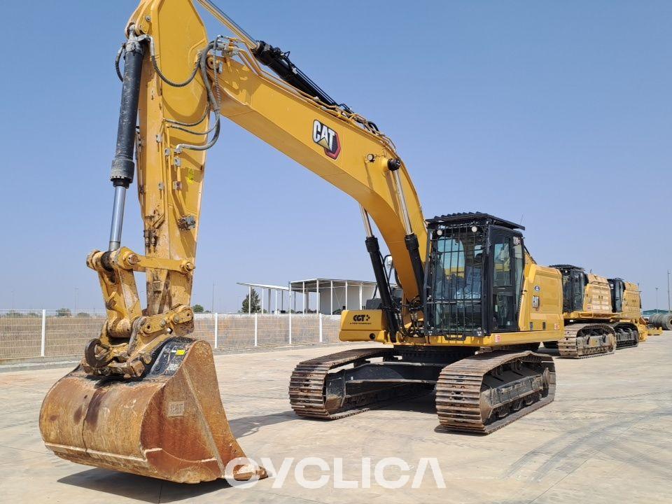 Crawler excavators  330 GC SCZ20032 - 3