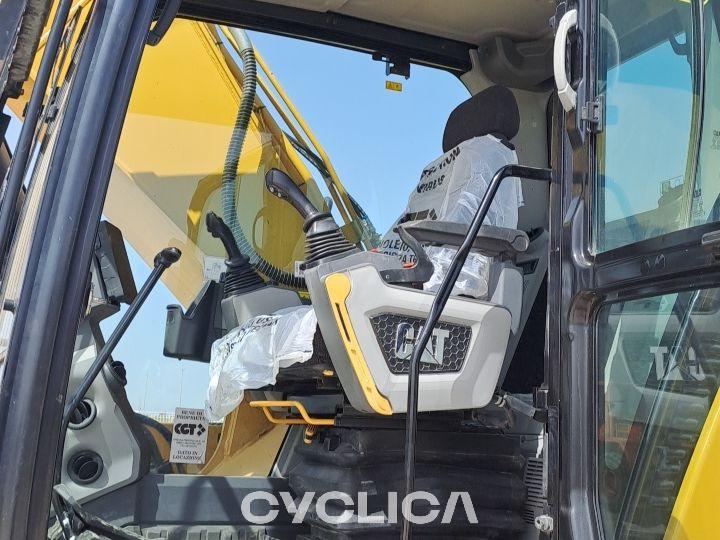 Crawler excavators  330 GC SCZ20032 - 9